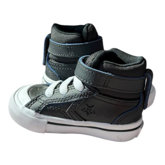 Converse Chuck Taylor All Star * Malden Street Boot Size 3 Black High Tops Shoes - Picture 7 of 10